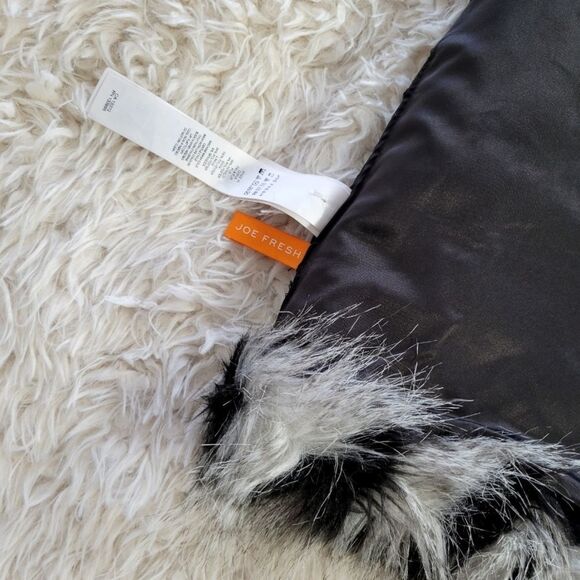 Faux Fur Satin Lined Neck Warmer Collar Cowl Black Gray OS - Picture 4 of 4